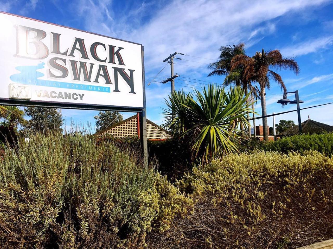 Black Swan Motor 3* Lakes Entrance